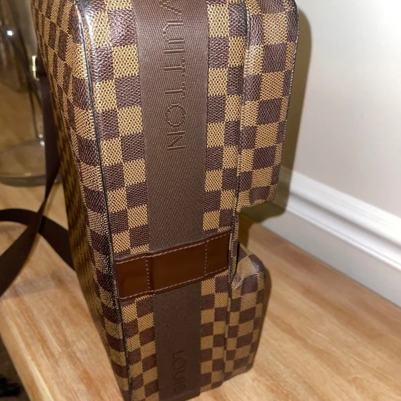Louis Vuitton Broadway Bag - Picture 11 of 15